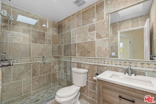 2175 S Beverly Glen Boulevard 406, Los Angeles, CA 90025
