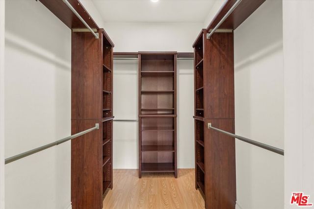 2175 S Beverly Glen Boulevard 406, Los Angeles, CA 90025