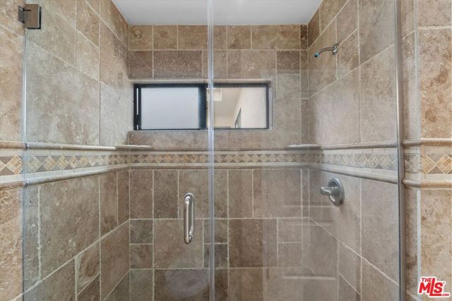 2175 S Beverly Glen Boulevard 406, Los Angeles, CA 90025