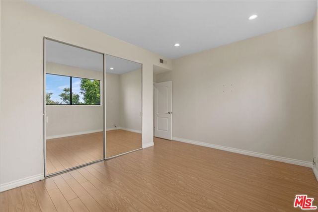 2175 S Beverly Glen Boulevard 406, Los Angeles, CA 90025