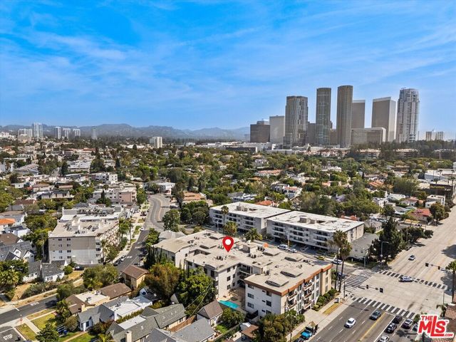 2175 S Beverly Glen Boulevard 406, Los Angeles, CA 90025