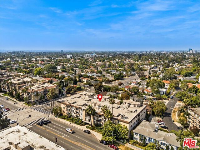 2175 S Beverly Glen Boulevard 406, Los Angeles, CA 90025