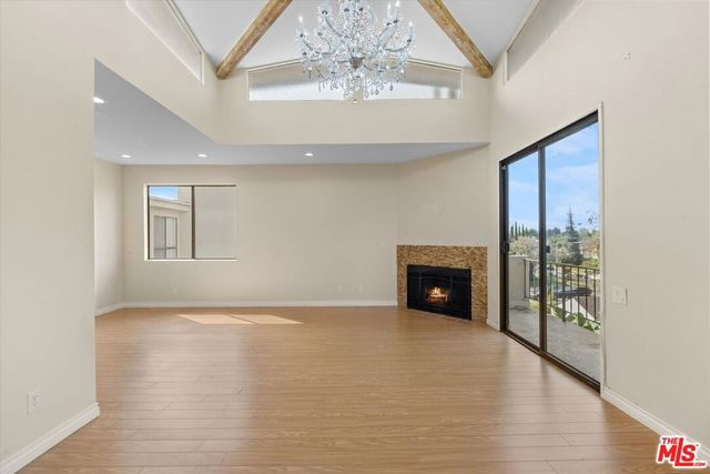 2175 S Beverly Glen Boulevard 406, Los Angeles, CA 90025