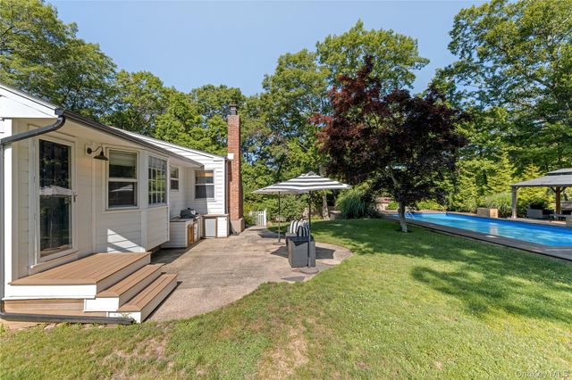 3 Russell Drive, Wading River, NY 11792