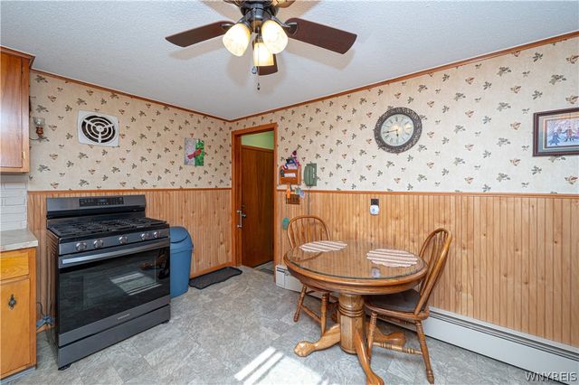 4502 Gentwood Drive, Clarence, NY 14221