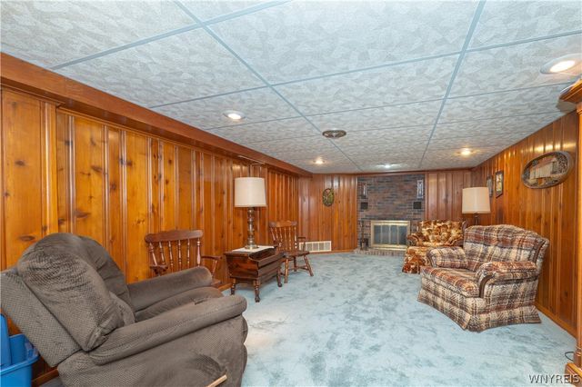 4502 Gentwood Drive, Clarence, NY 14221