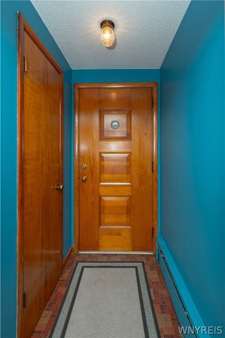 4502 Gentwood Drive, Clarence, NY 14221