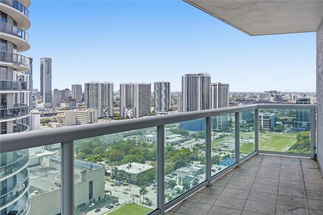 1800 N Bayshore Dr 3115, Miami, FL 33132