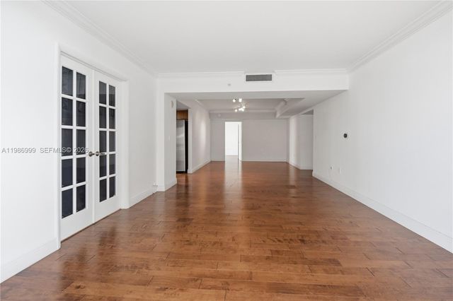 1800 N Bayshore Dr 3115, Miami, FL 33132