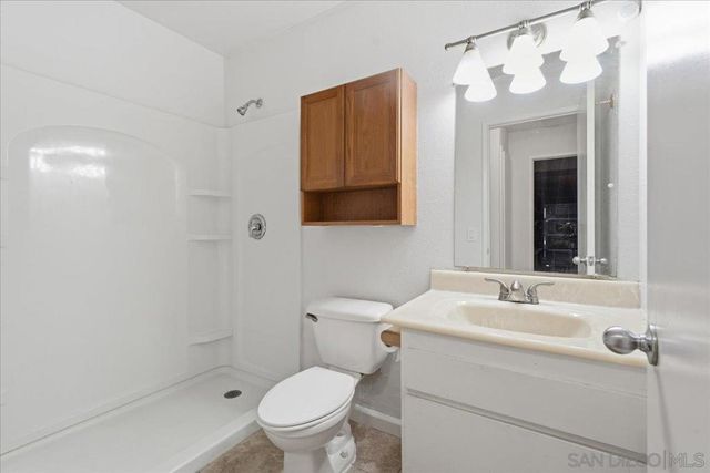 8737 Jade Coast Dr, San Diego, CA 92126