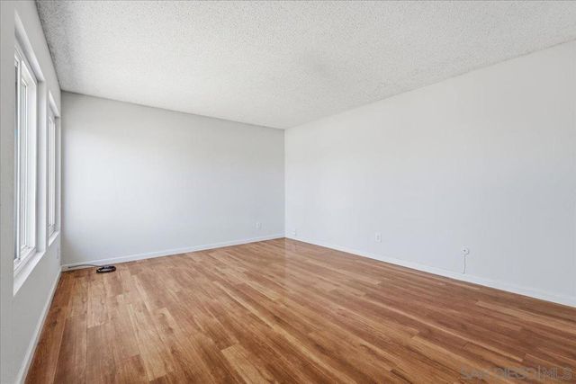 8737 Jade Coast Dr, San Diego, CA 92126