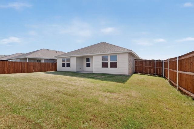 332 Pecos Drive, Azle, TX 76020
