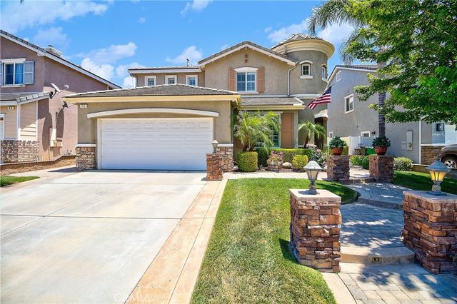 72 Newburn Court, Beaumont, CA 92223