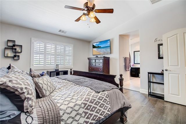 72 Newburn Court, Beaumont, CA 92223