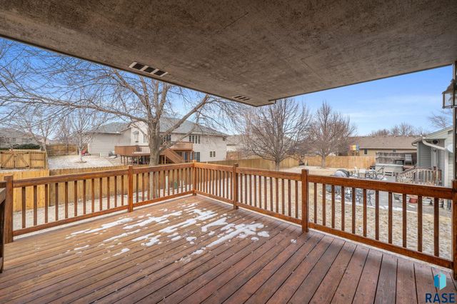 2409 S Grinnell Ave Avenue, Sioux Falls, SD 57106