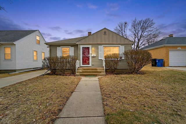 2911 Webster STREET, Racine, WI 53403