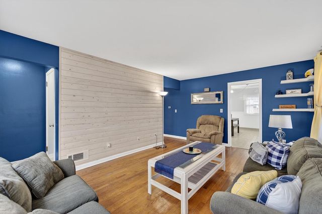 2911 Webster STREET, Racine, WI 53403