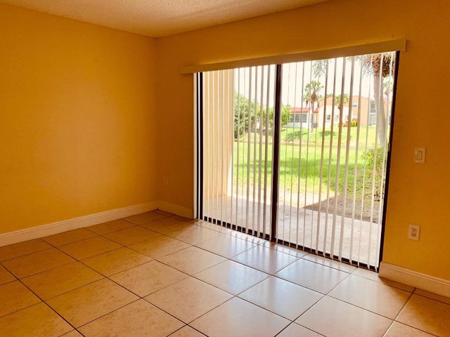 1566 Lake Crystal Drive A, West Palm Beach, FL 33411