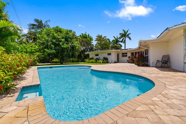 1705 NE 26th Avenue, Fort Lauderdale, FL 33305