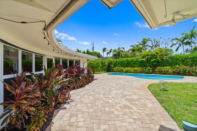 1705 NE 26th Avenue, Fort Lauderdale, FL 33305