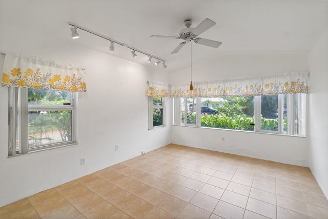 1705 NE 26th Avenue, Fort Lauderdale, FL 33305