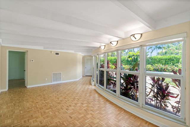 1705 NE 26th Avenue, Fort Lauderdale, FL 33305