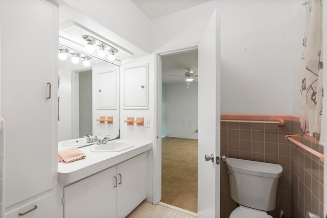 1705 NE 26th Avenue, Fort Lauderdale, FL 33305