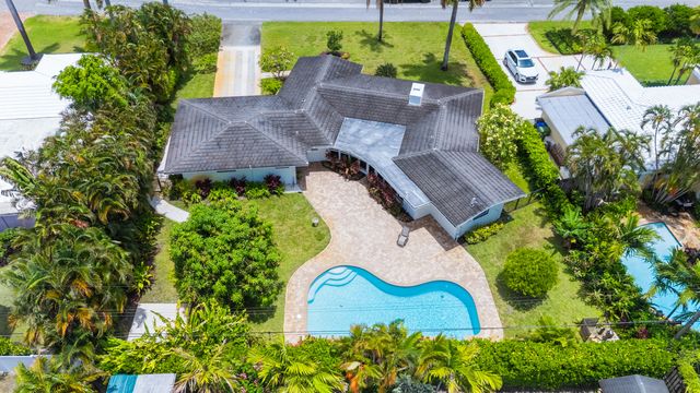 1705 NE 26th Avenue, Fort Lauderdale, FL 33305