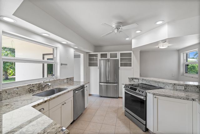 1705 NE 26th Avenue, Fort Lauderdale, FL 33305