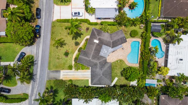 1705 NE 26th Avenue, Fort Lauderdale, FL 33305