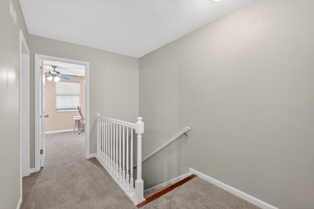 5601 Country Dr Apt 209, Nashville, TN 37211