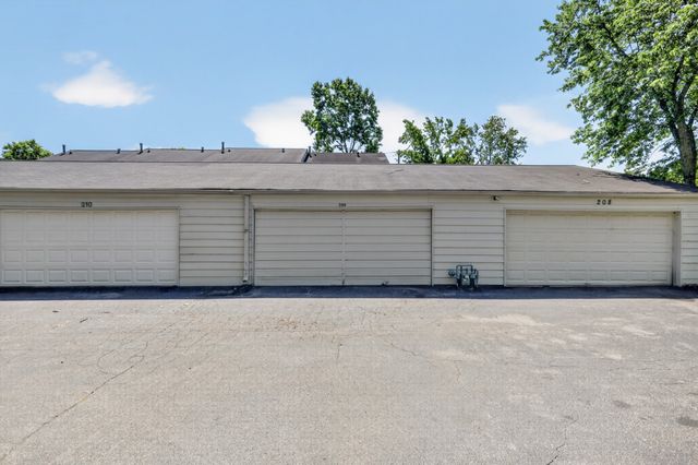 5601 Country Dr Apt 209, Nashville, TN 37211
