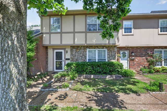 5601 Country Dr Apt 209, Nashville, TN 37211