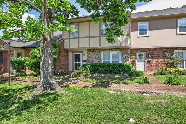 5601 Country Dr Apt 209, Nashville, TN 37211