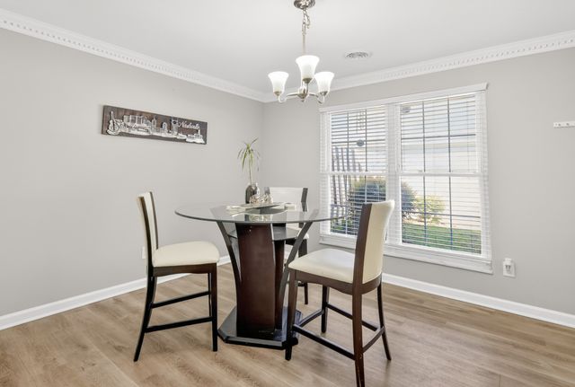 5601 Country Dr Apt 209, Nashville, TN 37211