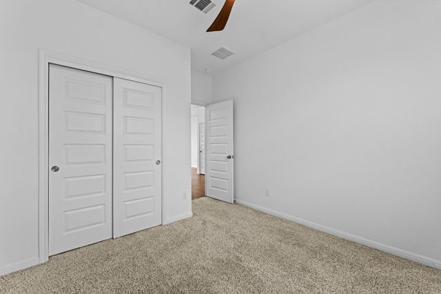 1713 Fountain Bridge DR, Leander, TX 78641