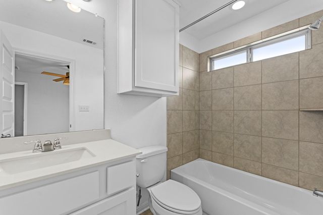 1713 Fountain Bridge DR, Leander, TX 78641