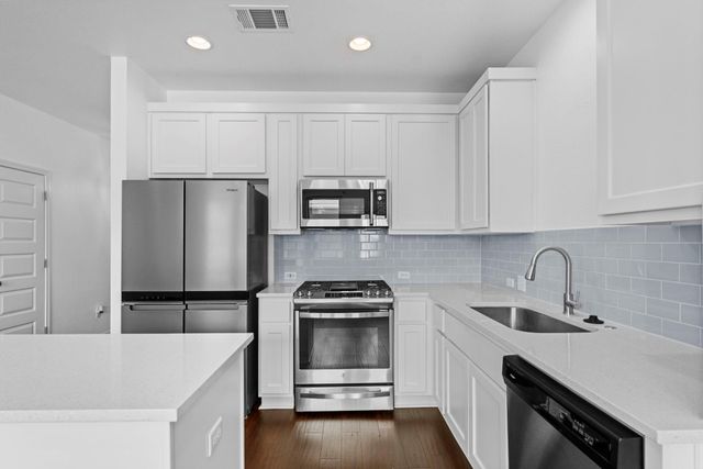 1713 Fountain Bridge DR, Leander, TX 78641