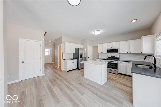 10744 Putnam Place, Carmel, IN 46032