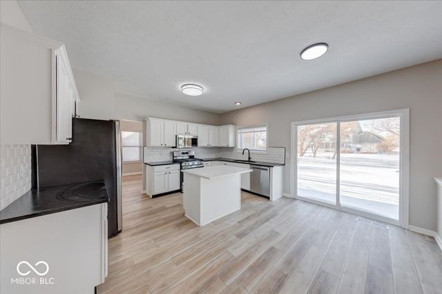 10744 Putnam Place, Carmel, IN 46032