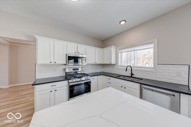 10744 Putnam Place, Carmel, IN 46032