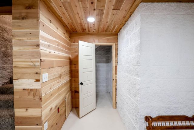 209 D Avenue, Abernathy, TX 79311