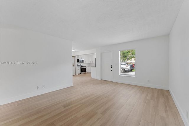 10261 NW 35th St 10, Coral Springs, FL 33065