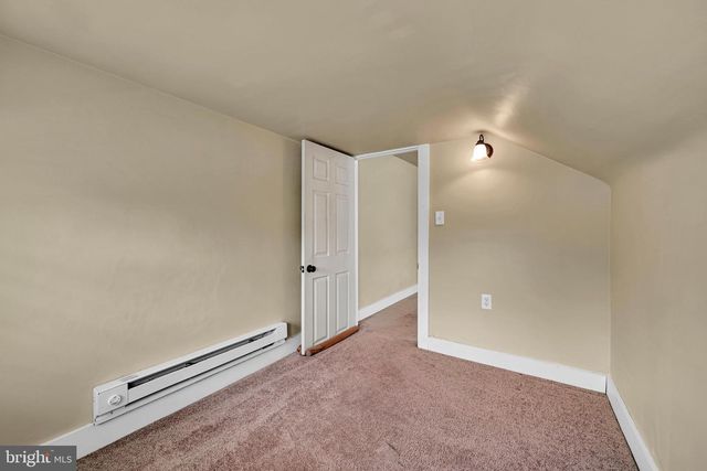 2147 OLD PHILADELPHIA PIKE, Lancaster, PA 17602
