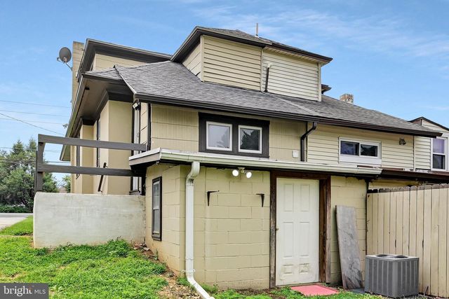 2147 OLD PHILADELPHIA PIKE, Lancaster, PA 17602