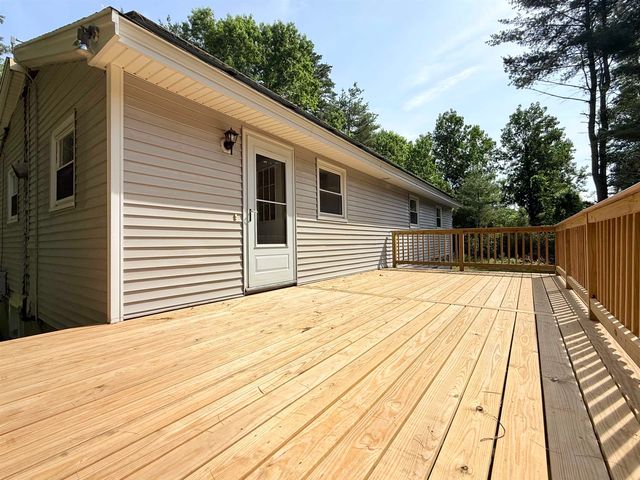 37 Bluff Street, Salem, NH 03079