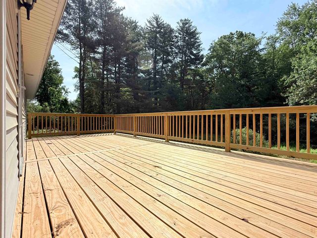 37 Bluff Street, Salem, NH 03079