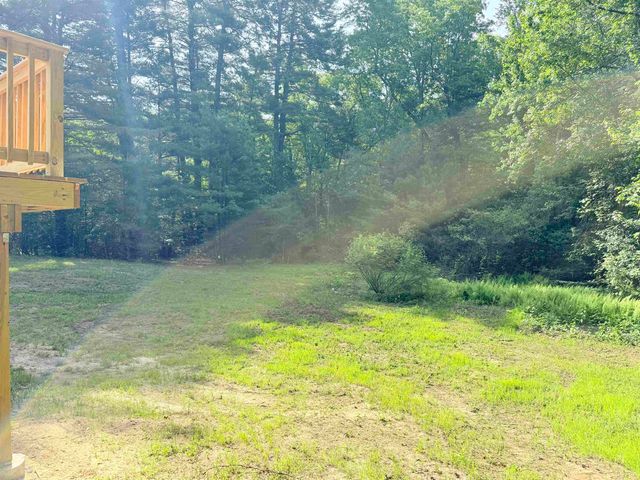 37 Bluff Street, Salem, NH 03079