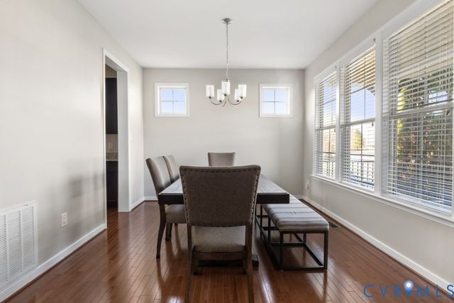 9119 Colonnade Cir, Ashland, VA 23005