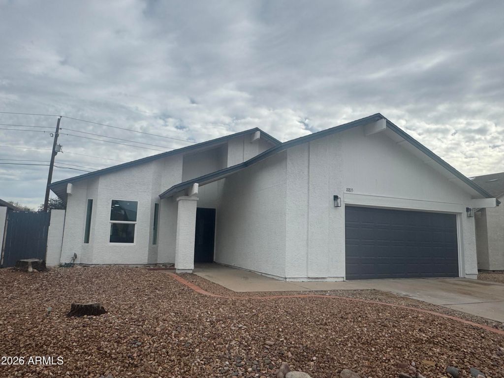 18815 N 43RD Drive, Glendale, AZ 85308